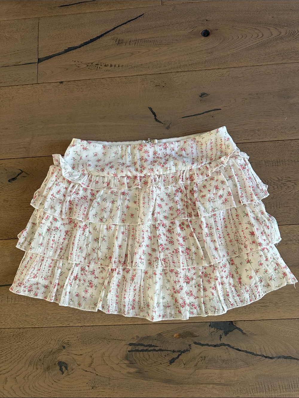 Altar’d State Floral Tiered Ruffle Mini Skirt - White with Pink Floral